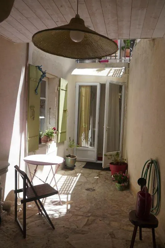 Appartement Complet - Salles Sous Bois
