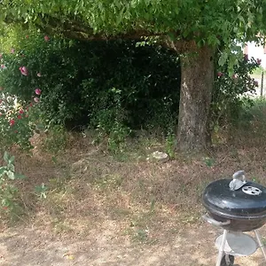 Maison De Ferme Au Calme Jusqu'a 10 Personnes Gannay-sur-Loire